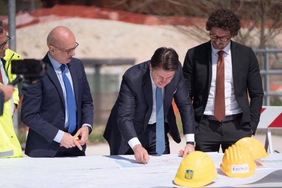 Giuseppe Conte e Danilo Toninelli in provincia di Ancona