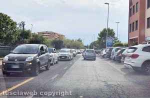 Viterbo - Via Falcone e Borsellino - Traffico in tilt