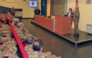 La ministra Trenta alla scuola sottufficiali dell'esercito