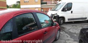 Frontale su vial Fiume a Bagnaia