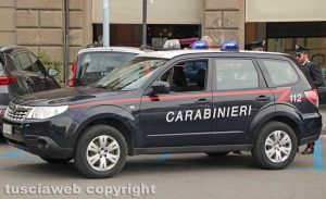 Carabinieri a piazza della Rocca