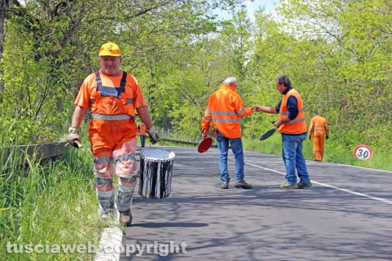 Viterbo - Operai al lavoro 