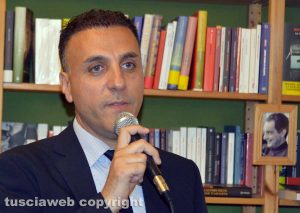 Tarquinia - Il vicequestore aggiunto Daniele Manganaro