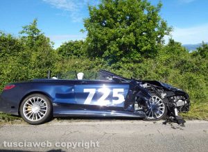 Montefiascone - L'incidente tra le due Mercedes