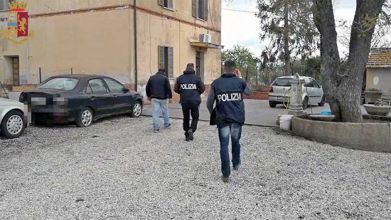 Civita Castellana - Digos - Matrimoni di convenienza per la carta di soggiorno