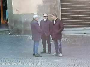 Giovanni Arena, Francesco Battistoni e Giulio Marini a piazza del Comune