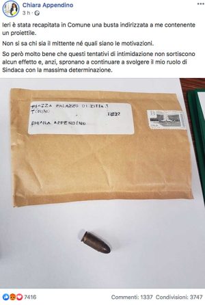 Torino - Il post di Chiara Appendino sulla busta con proiettile ricevuta in comune
