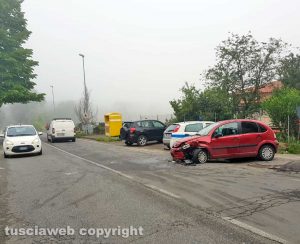 Frontale su vial Fiume a Bagnaia