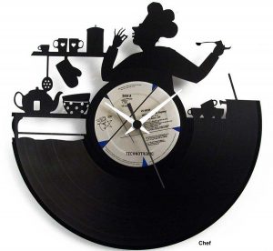 Viterbo - Gli orologi dell'azienda Vinyluse
