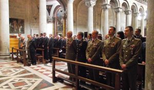 Sacramento della confernazione per il personale dell'esercito e dell'aeronautica