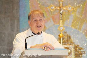 Viterbo - I cinquant'anni di sacerdozio di don Giosy Cento