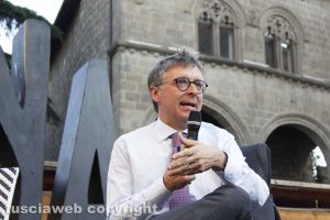 Raffaele Cantone