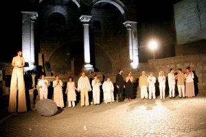 Viterbo - Eta Beta porta in scena le Metamorfosi