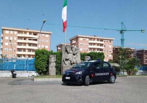 La toyota Yaris ibrida dei carabinieri di Viterbo