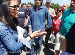 Monterosi - Il sit-in dei dipendenti di Mercatone