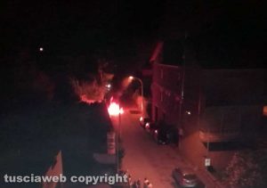 Corchiano - Auto in fiamme in via Marconi