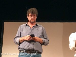 Viterbo - La riuinione dei volontari di Caffeina al teatro 