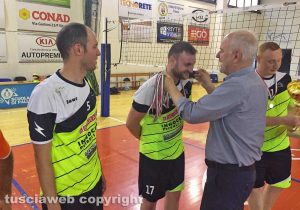 Sport - Volley - Finale provinciale Seconda divisione - La premiazione della Scp Orte