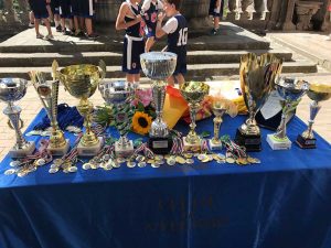 Viterbo - La Blu star basket premiata nei giardini del comune