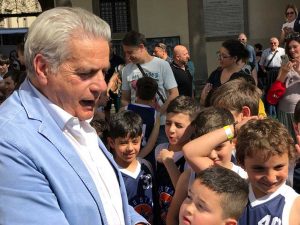 Viterbo - La Blu star basket premiata nei giardini del comune