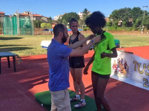 Atletica Leggera - Matteo Achilli premia