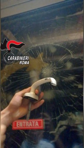 Civitavecchia - Gli atti vandalici alla scuola elementare di Passoscuro