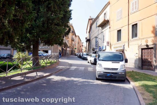 Viterbo - Via Cairoli