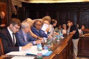 Viterbo - Consiglio comunale straordinario sull'impianto a Grotte