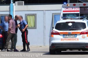 Viterbo - L'intervento di carabinieri e 118 allo stadio