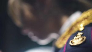 Nuovi distintivi per la polizia