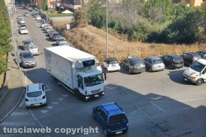 Viterbo - Sosta selvaggia in via Monti Cimini
