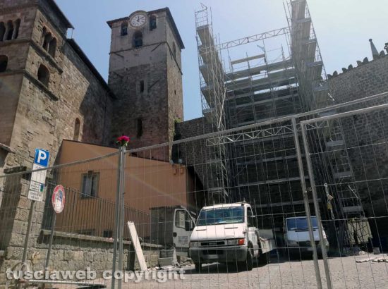 Viterbo - L'impalcatura della macchina di Santa Rosa
