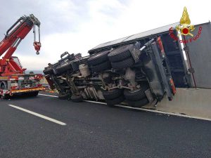 Civitavecchia - Incidente sulla A12