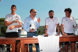Sport - Calcio - Aldo Moneta con lo staff tecnico del clinic Real Madrid