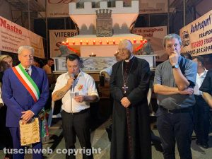 MInimacchina di santa Rosa - Spirale di fede sfila per le vie del Pilastro