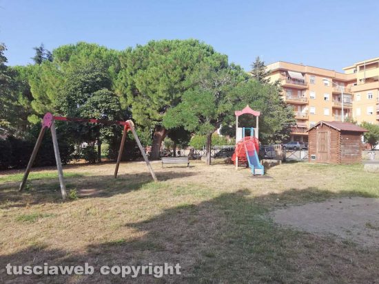 Viterbo - I giochi al parco del Carmine