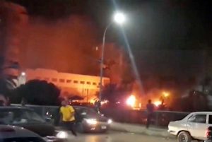 Il Cairo - Esplosione davanti all'ospedale