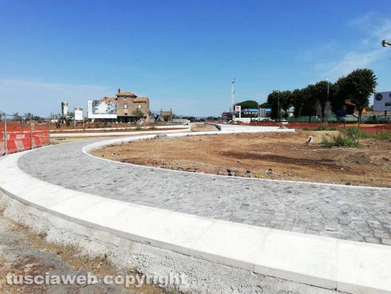 Viterbo - I lavori alla rotatoria sulla Cassia a San Lazzaro