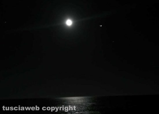 Luna a Montalto di Castro