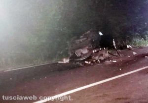 Ronciglione - Frontale sulla Cimina, quattro feriti gravi