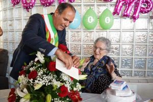 Montalto di Castro - Festeggiati i 100 anni di Nonna Italia