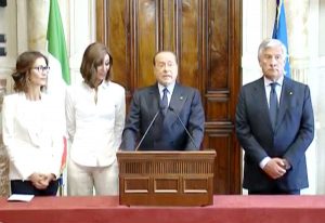 Berlusconi al termine delle consultazioni da Conte