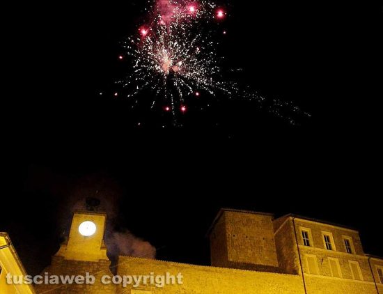 Fuochi d'artificio a Ischia di Castro