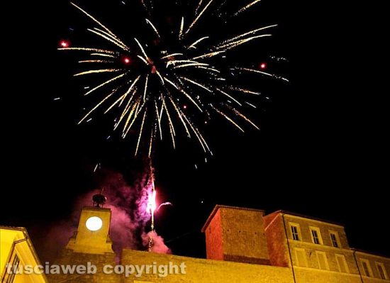 Fuochi d'artificio a Ischia di Castro