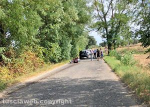 Tuscania - Fuori strada con la moto sulla Martana
