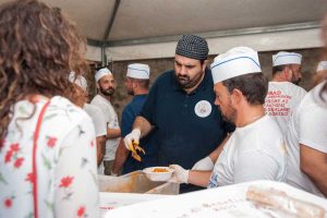 Viterbo - La pro loco di Canepina e il comitato festeggiamenti di Santa Corona per la cena dei facchini