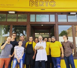 Il negozio "Berto", che vende pasta ronciglionese a Londra