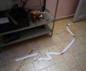 I danni alla chiesa di Vignanello dopo la profanazione