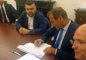 La firma di Mario Abbruzzese