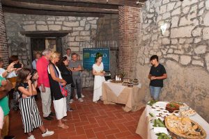 Grotte di Castro - Il banchetto etrusco